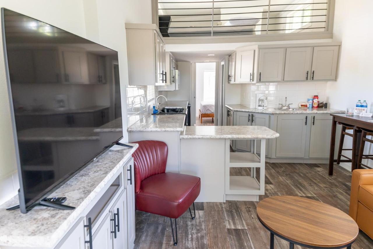 Htr Tx Hill Country Campground カーヴィル エクステリア 写真